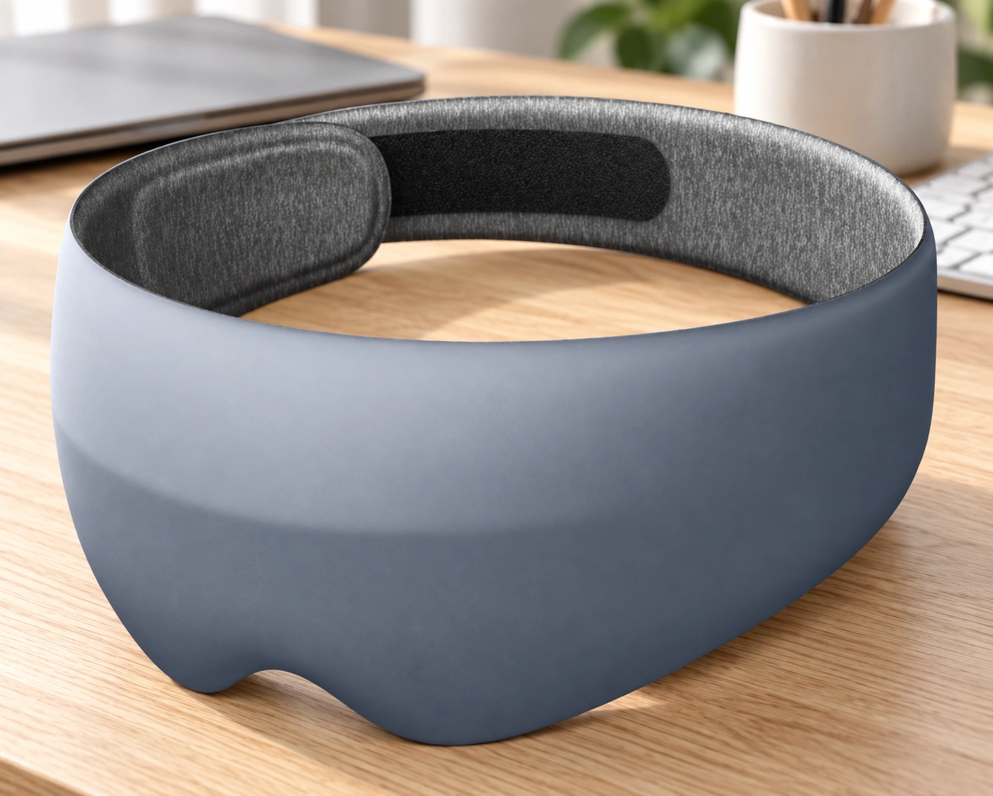 Anshui Light-Blocking Eye Mask: Home-office break desk · Scene illustration