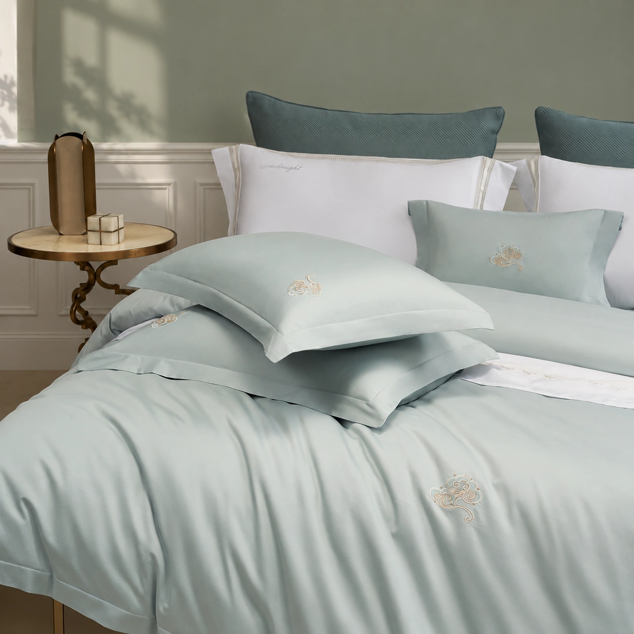 Pingbu Qingyun Four-Piece Bedding Set: Home guest room